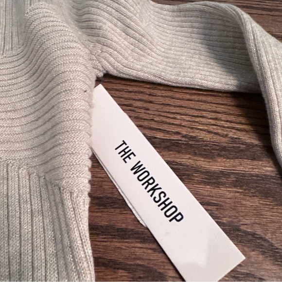 The Workshop NWT Mock Neck Sweater - Picture 3 of 4